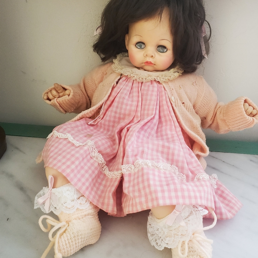 Vintage 1965 Madame Alexander baby girl doll